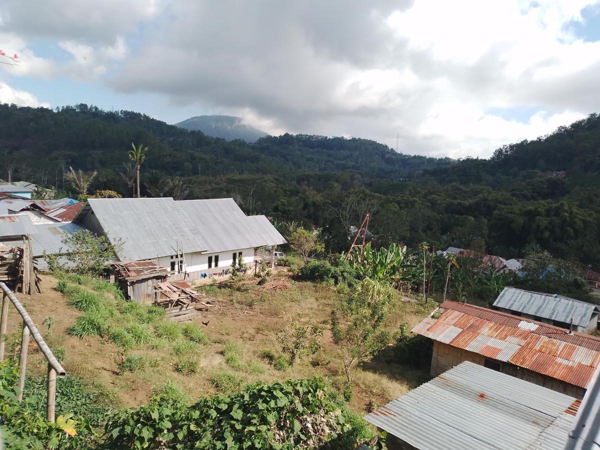 Kristian Homestay Bajawa Exteriör bild