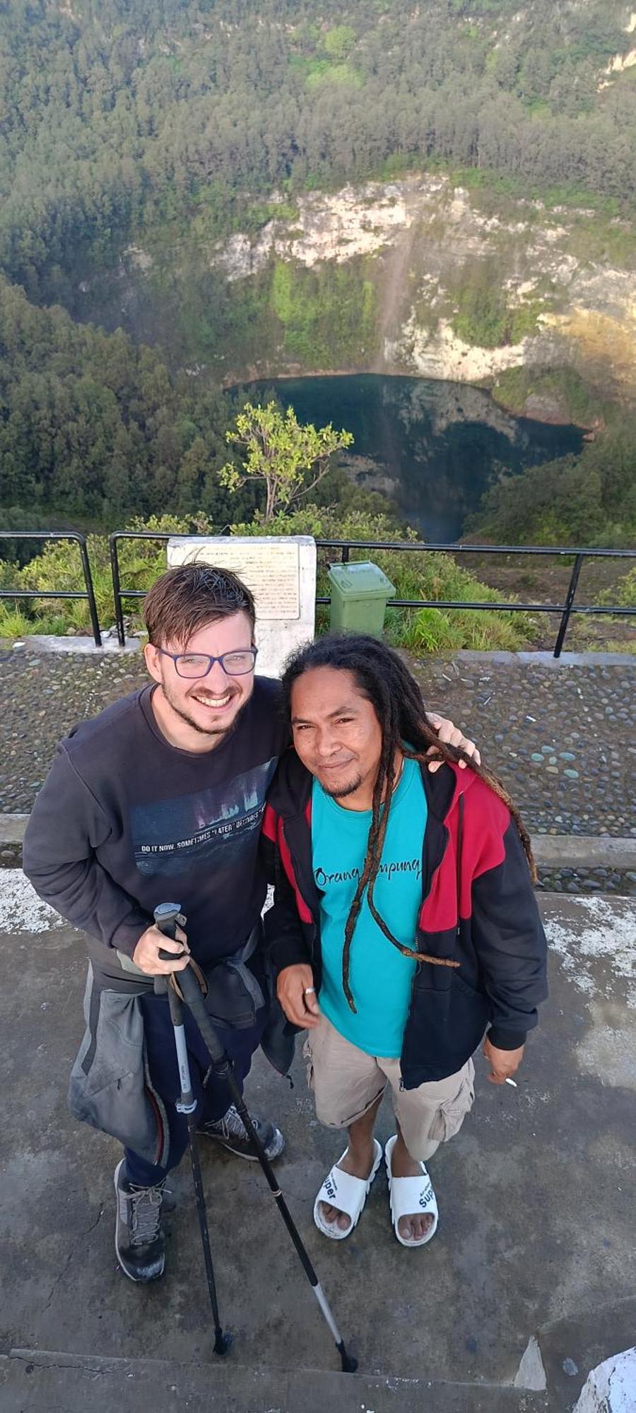 Kristian Homestay Bajawa Exteriör bild